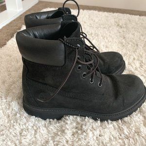 Women's Black Timberlands Timbs 6-Inch Waterproof